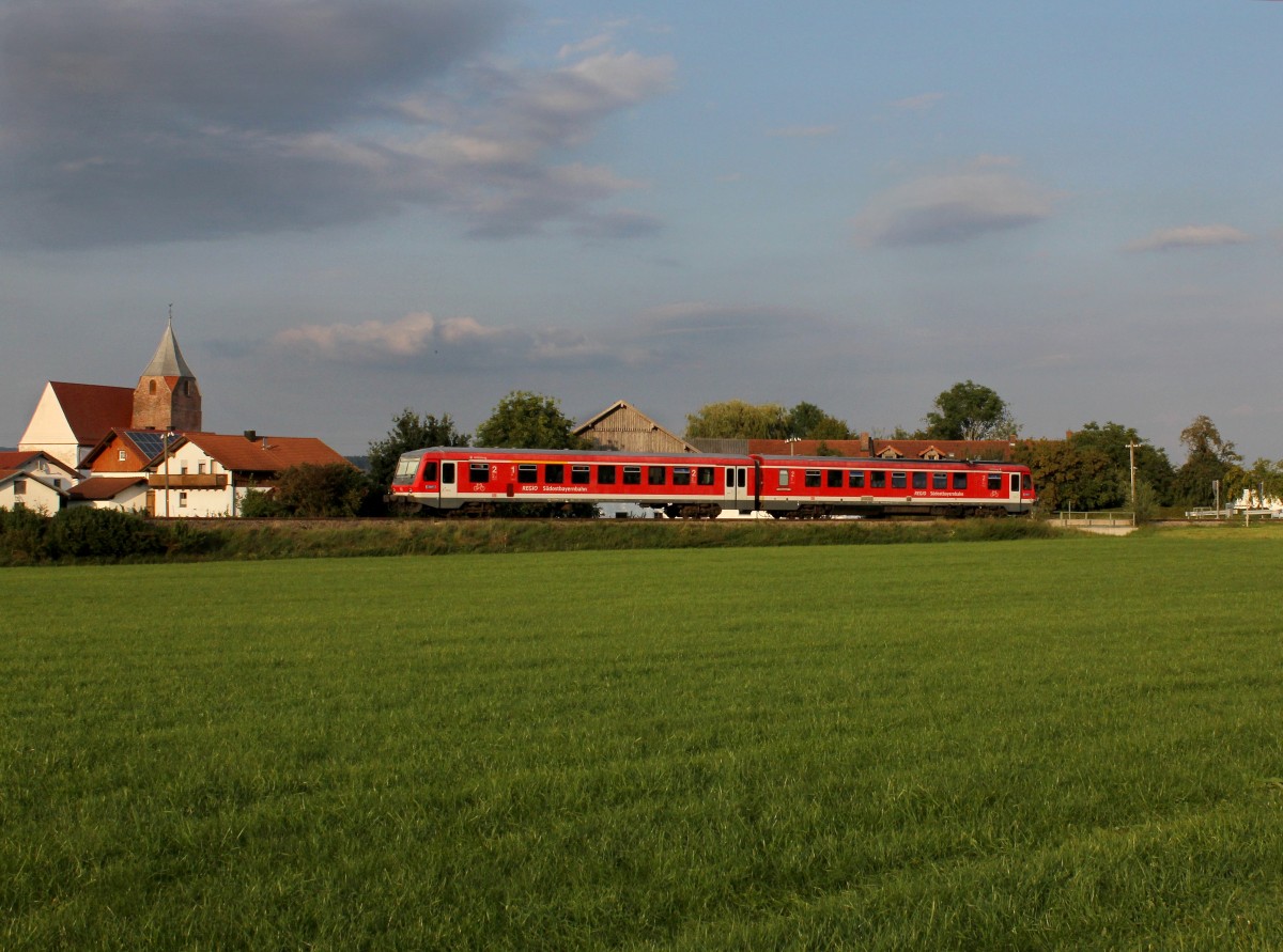 Ein 628 als RB nach Mühldorf am 22.08.2014 unterwegs bei Bayerbach.