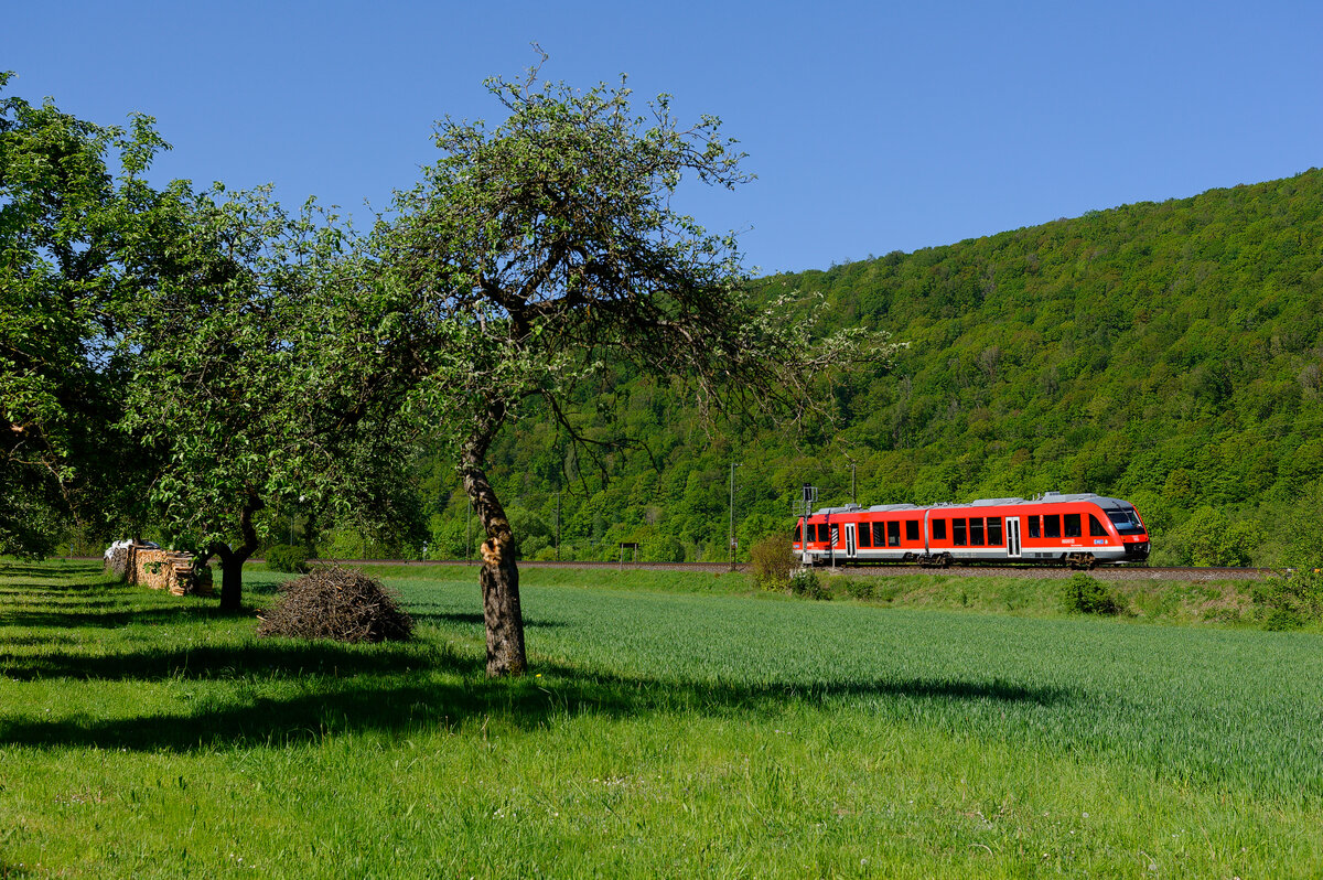 Ein 648er der Mittelfrankenbahn als Leerreise bei Wernfeld Richtung Gemünden, 07.05.2020
