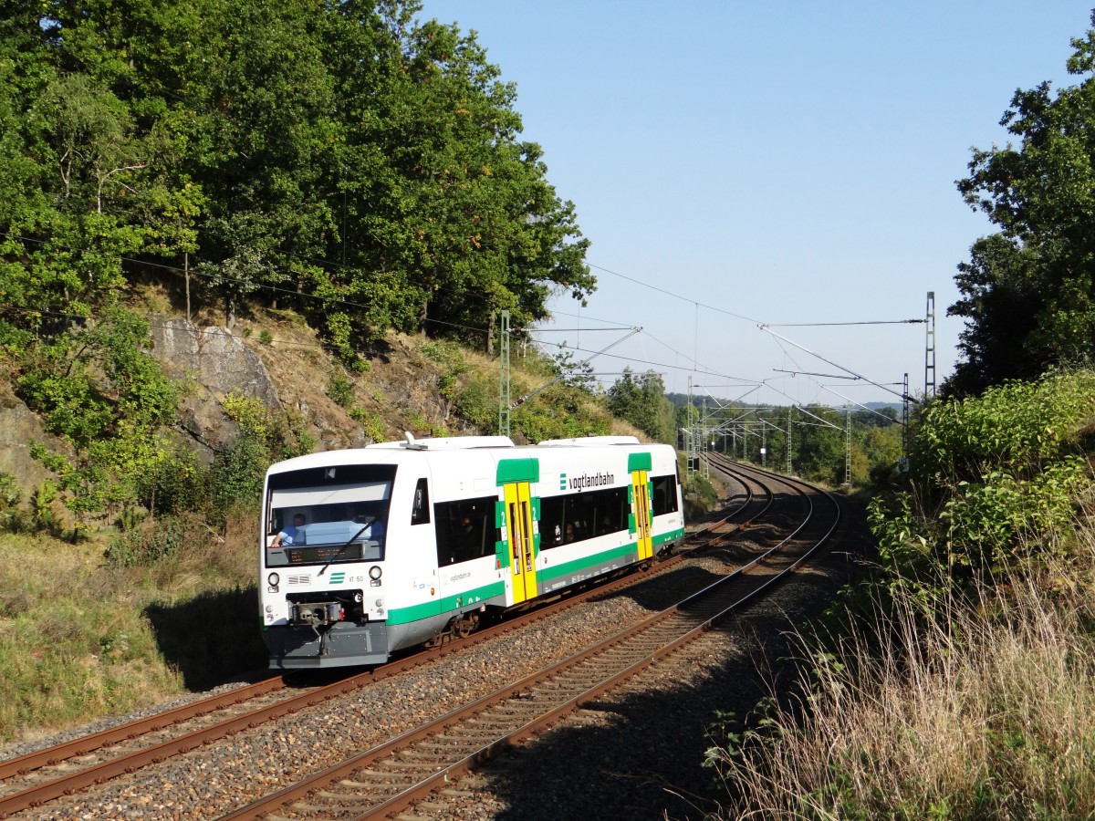 Ein 650er der Vogtlandbahn fuhr am 01.10.13 durch Rttis/V.