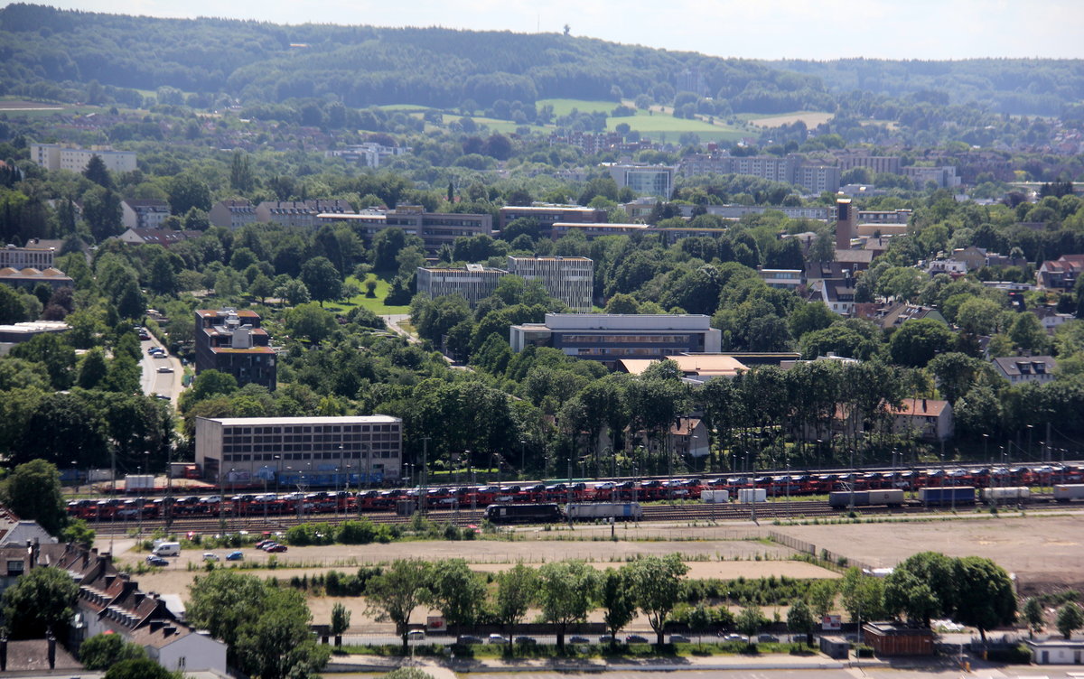 Ein Blick vom Lousberg Aachen auf den Aachener-Westbahnhof. 
Aufgenommen vom Dreturm Aachen. 
Bei Sommerwetter am Nachmittag vom 16.6.2019.
