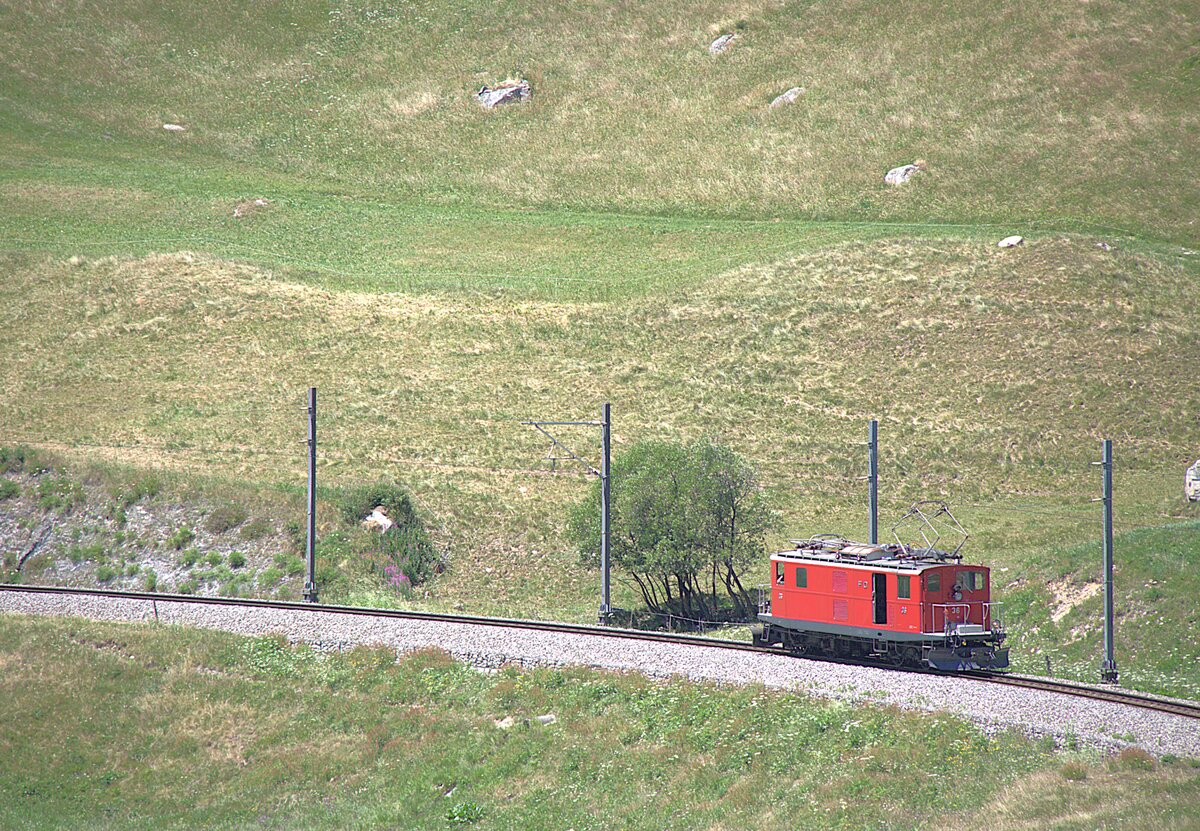 Ein charakteristischer Elektrooldtimer, die FO 36, f�hrt am 04.07.2026 als Lokzug nach Realp, um den Jubil�umszug Brig - Disentis abzuholen, 100 Jahre Furka-Oberalp-Bahn. Die Maschine ist gut 80 Jahre alt.