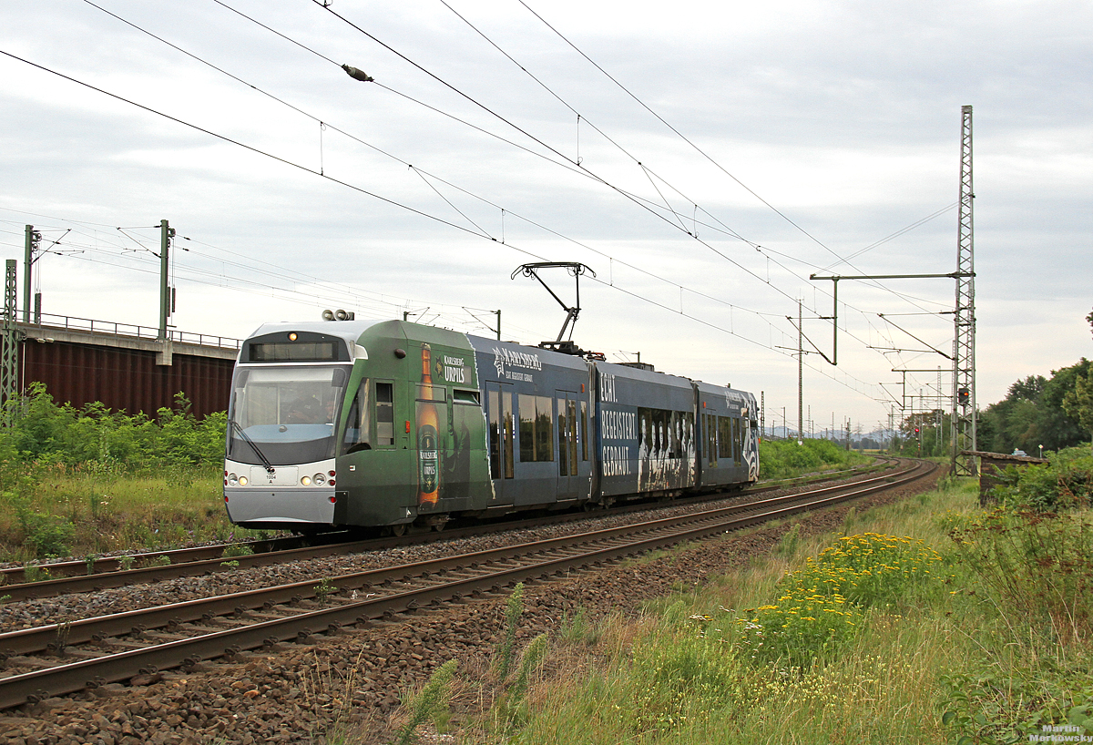 Ein durchaus seltener Anblick auf der Güterbahn, ein Triebwagen der Saarbahn auf dem Weg von Saarbrücken nach Dortmund Eving bei Porz Wahn am 21.08.2020