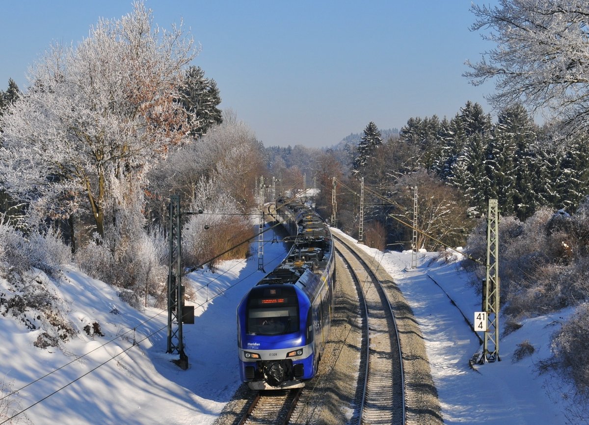 Ein ET 328 Meridian am 22.01.17 bei Sossau in der Nähe von Grabenstätt.