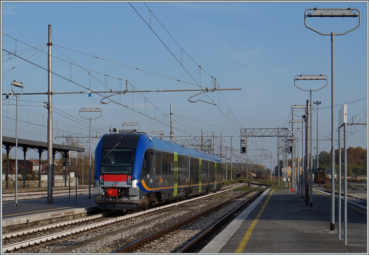 Ein FS ATR 220  Swing  verässt Lucca Richtung Aula.
12. Nov. 2015