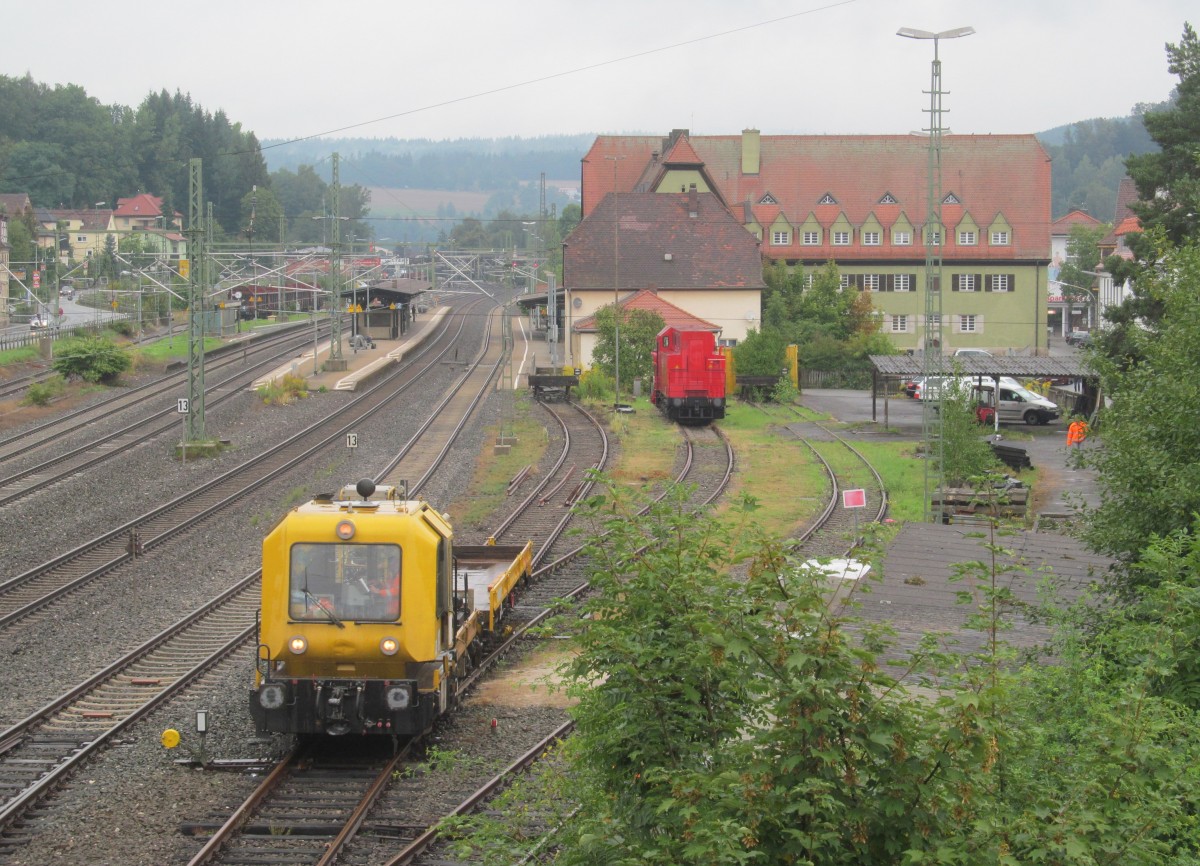 Ein GAF 100 rangiert am 11. September 2013 in der Abstellanlage Sd in Kronach.