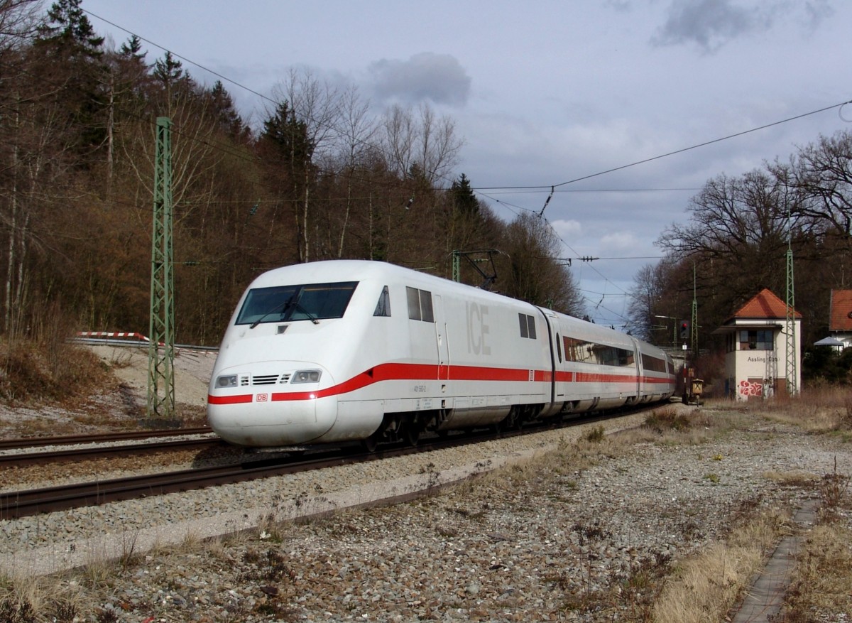 Ein ICE 1 am 29.03.3008 bei Assling.
