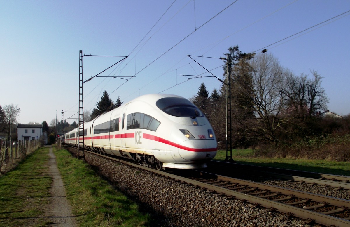 Ein ICE 3 (BR 403) am 13.03.14 bei Hanau West 