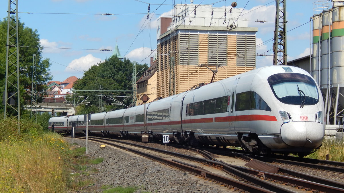 Ein ICE-T (411) fuhr am 19.07.16, auf dem Weg in Richtung Leipzig, durch Hünfeld.