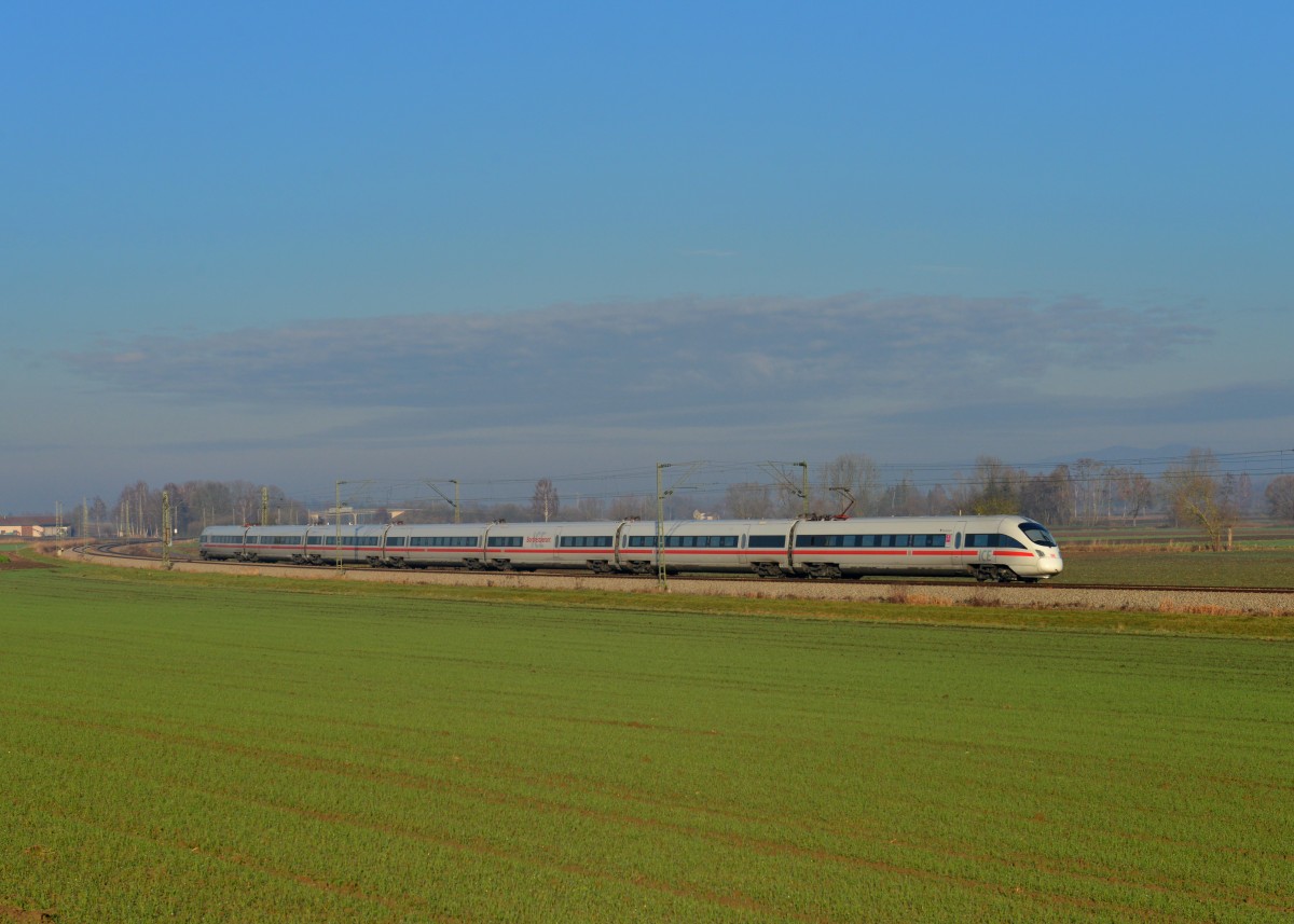 Ein ICE-T am 07.12.2015 bei Unternberg. 