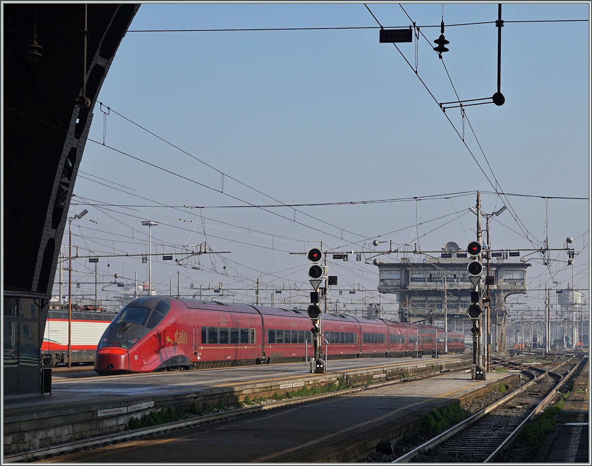 Ein  Italo  ETR 575 (AGV) verlässt Milano Centrale.
1. März 2016