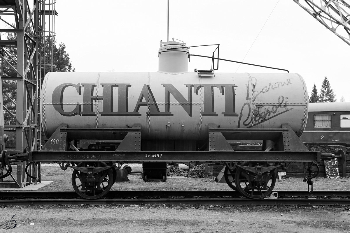 Ein Kesselwagen Anfang April 2018 im Eisenbahnmuseum Lužná u Rakovníka.