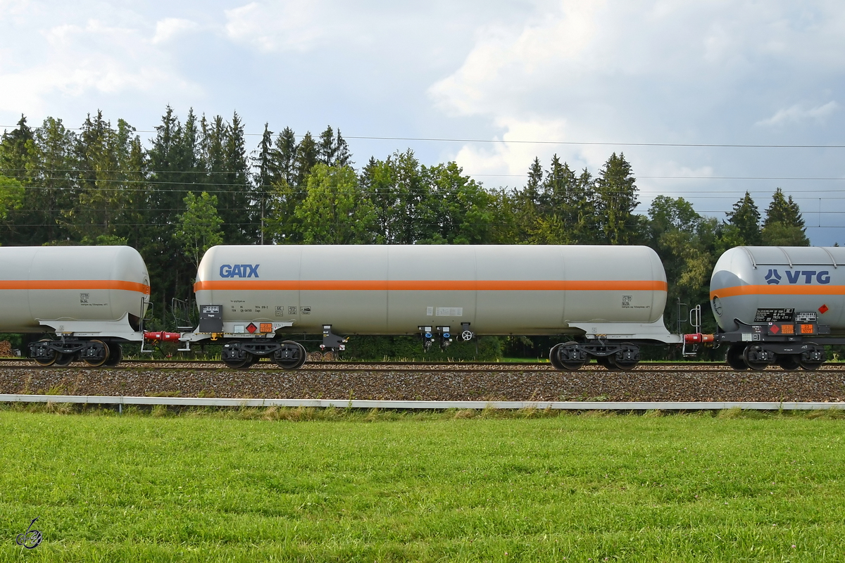 Ein Kesselwagen Zags Mitte August 2020 bei Fuchsreut.