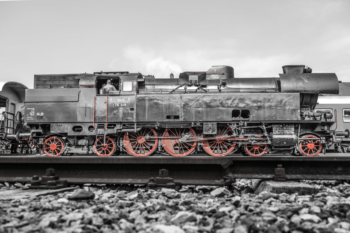 Ein mächtiges Teil diese 78iger. 
Soeben Angekommen in Ernstbrunn wartet sie auf die nächsten Dienste. 
16.09.2018