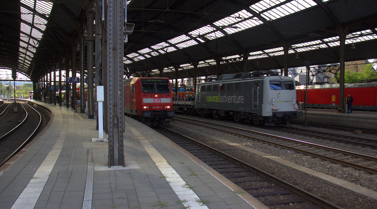 Ein Nachschuss von der 139 558-1 von Railadventure und kamm durch Aachen-Hbf in Richtung Aachen-Schanz,Aachen-West.
Aufgenommen vom Bahnsteig 6 vom Aachen-Hbf. 
Bei Sonne und Wolken am Nachmittag vom 30.8.2018.