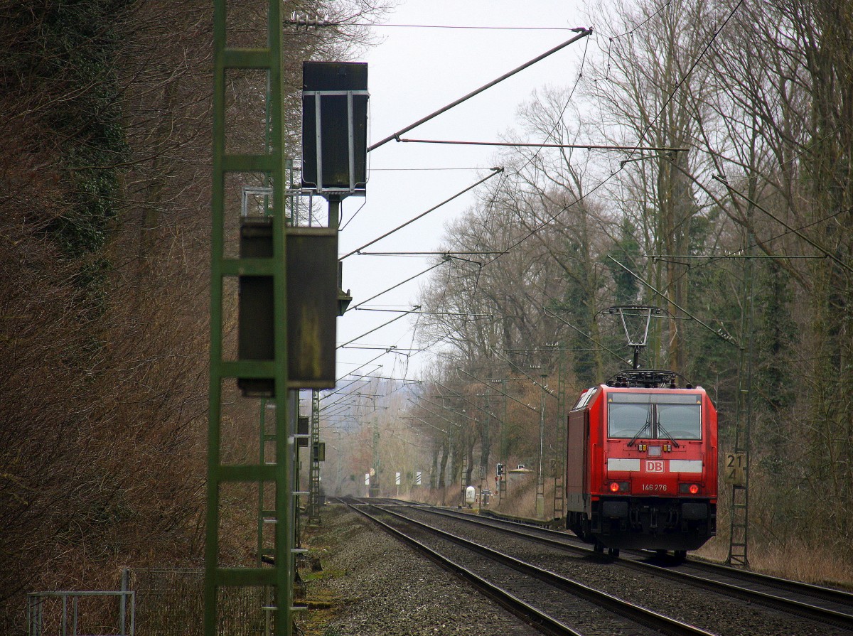 Ein Nachschuss von der 146 276 DB fährt als Lokzug aus Dortmund-Hbf nach Aachen-Hbf  und kam aus Richtung Rheydt,Wickrath,Beckrath,Herrath,Erkelenz,Baal,Hückelhoven-Baal,Brachelen,,Lindern,Süggerrath,Geilenkirchen,Frelenberg,Zweibrüggen,Übach-Palenberg und fuhr in Richtung Finkenrath,Hofstadt,Herzogenrath,Kohlscheid,Richterich,Laurensberg,Aachen-West,Aachen-Schanz,Aachen-Hbf. 
Aufgenommen am Bahnübergang in Rimburg im Wurmtal. Bei Wolken am Kalten 19.3.2016. 