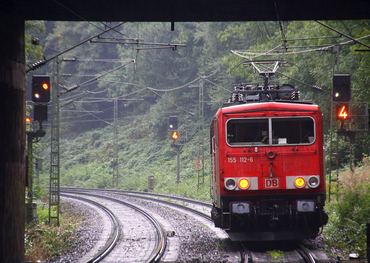 Ein Nachschuss von der 155 112-6 DB  kommt als Lokzug aus Aachen-West nach Stolberg-Hbf aus Richtung Aachen-West und fährt durch Aachen-Schanz in Richtung Aachen-Hbf,Aachen-Rothe-Erde,Aachen-Eilendorf,Stolberg-Hbf(Rheinland). 
Bei Regenwetter am Morgen vom 30.8.2017.