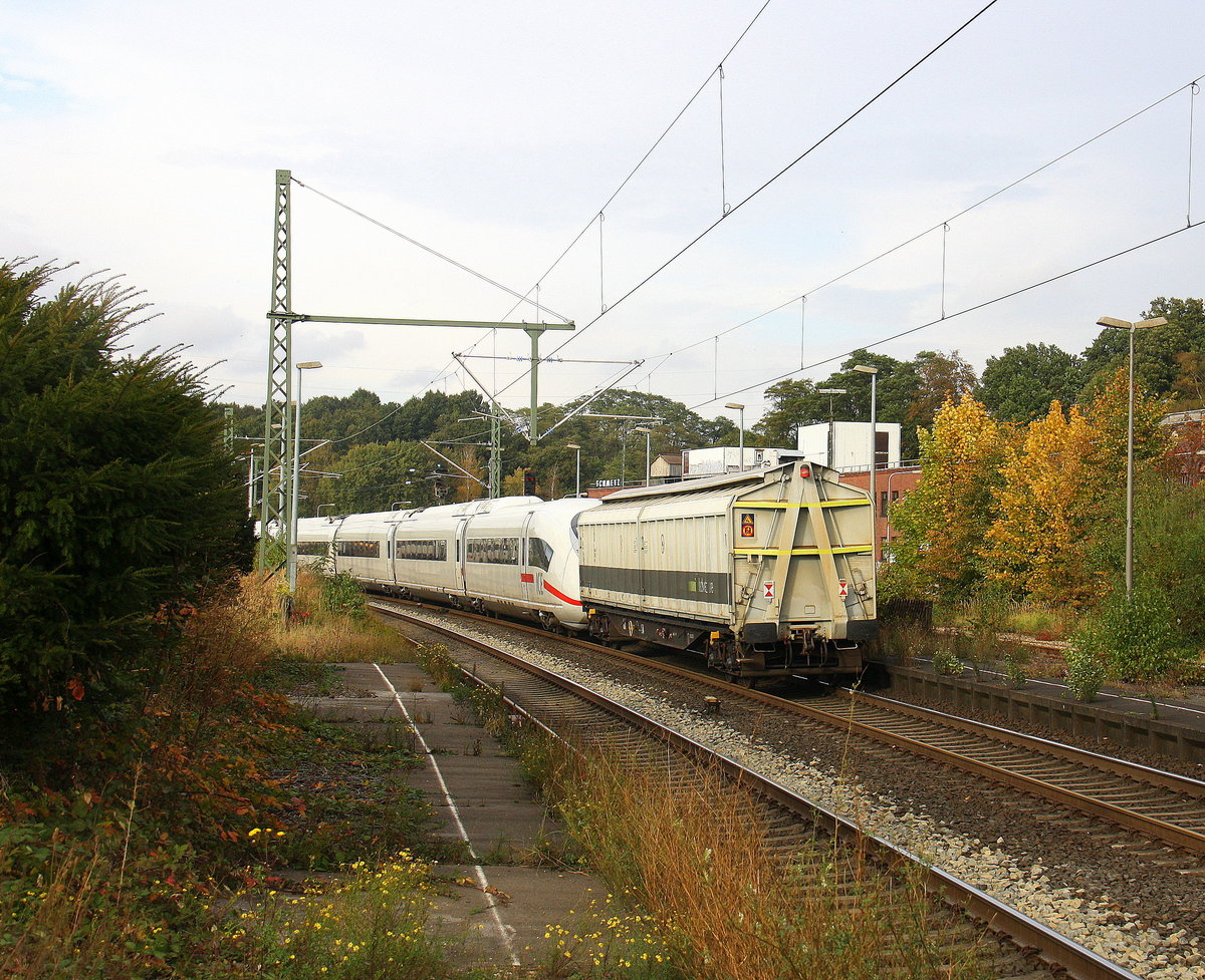 Ein Nachschuss vom einem ICE nach Wegberg. 
Aufgenommen vom Bahnsteig 2 in Herzogenrath. Am Nachmittag vom 17.10.2016.