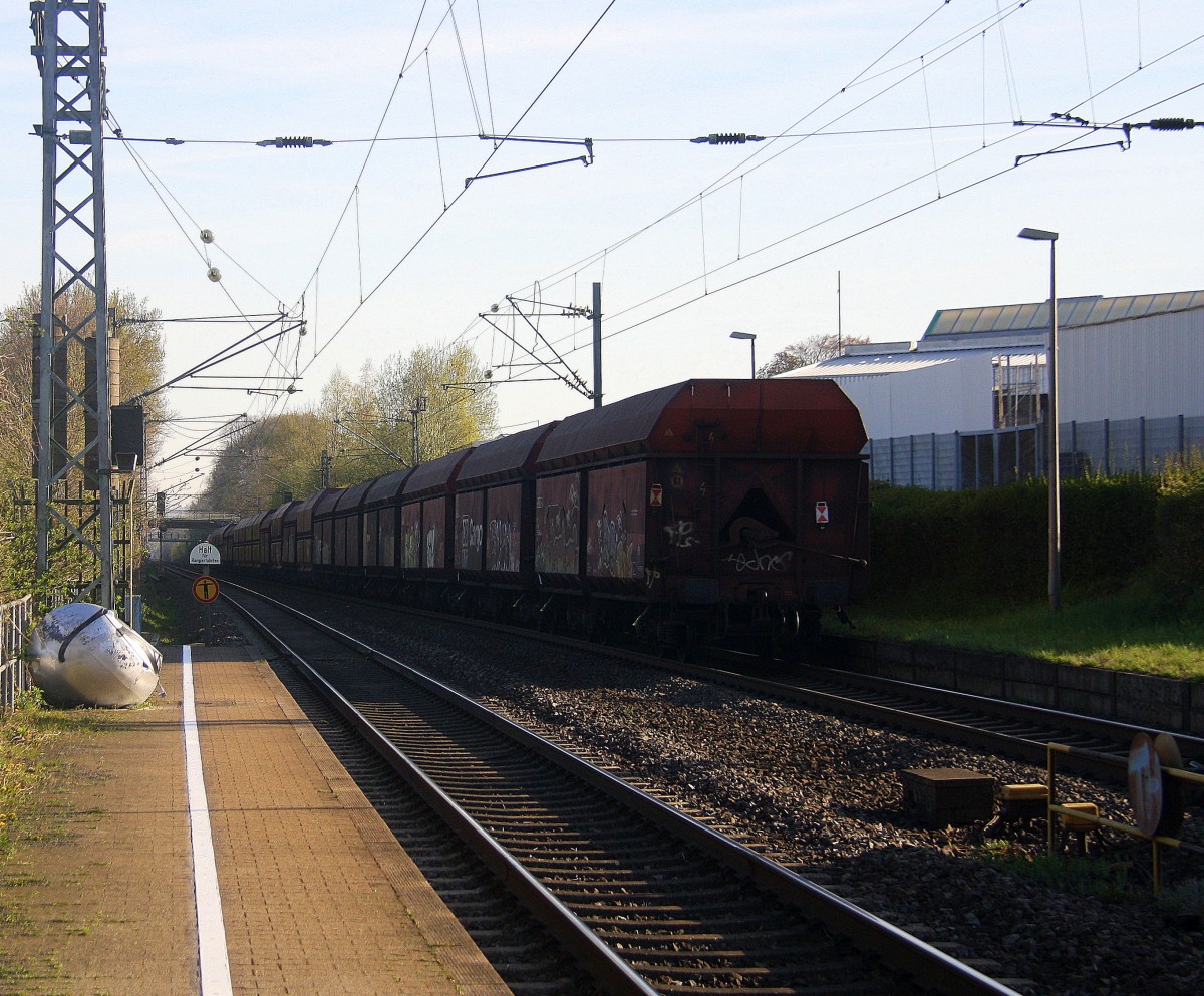 Ein Nachschuss von einem Kohlenzug aus Gent-Zeehaven(B) nach Bernburg(D).
Aufgenommen  in Kohlscheid.
Am einem schönem Frühlingsmorgen vom 21.4.2015.