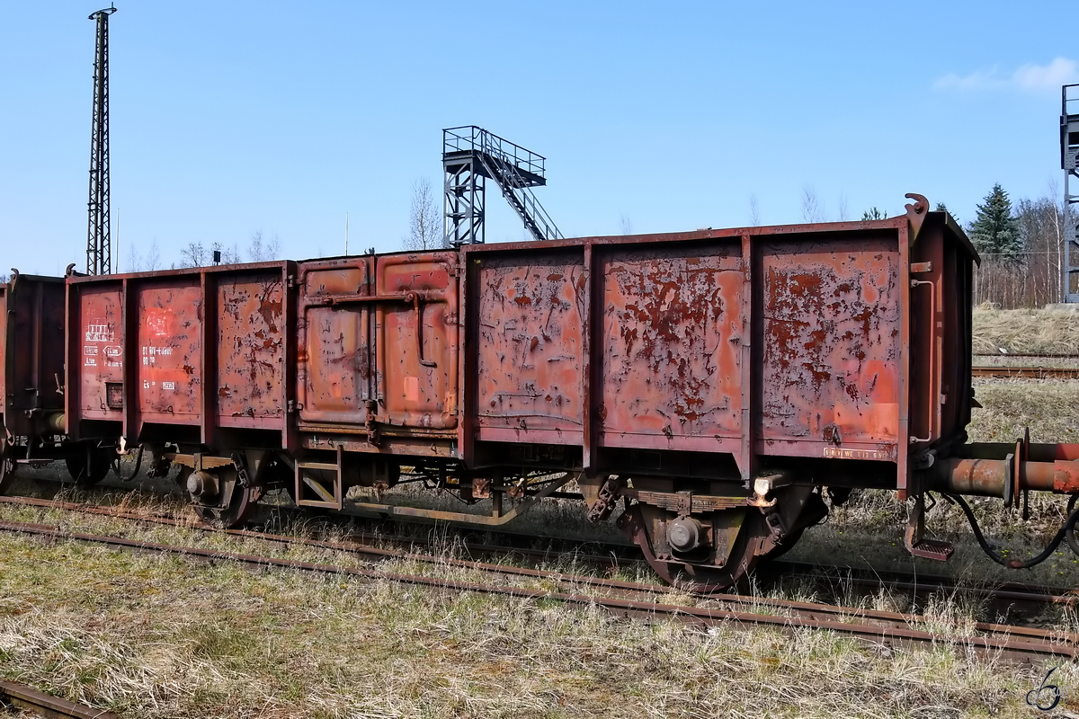 Ein offener Güterwagen Anfang April 2018 im Sächsischen Eisenbahnmuseum Chemnitz-Hilbersdorf.
