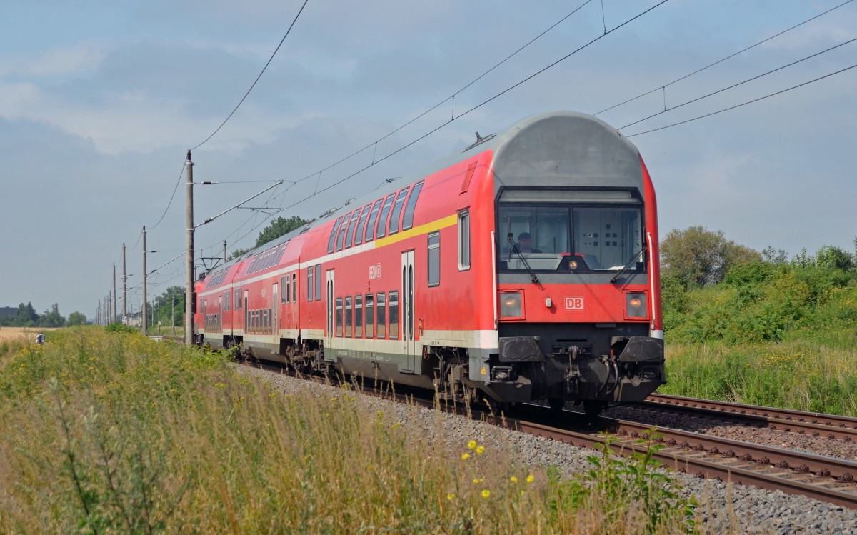 Ein RE welcher vom Leipziger Hbf nach Hoyerswerda unterwegs war durchfhrt am 12.07.13 Eilenburg.