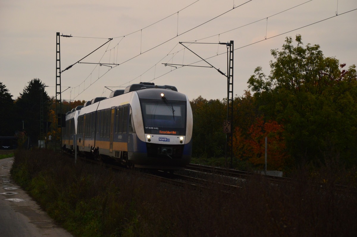 Ein RE10 Doppel bei Kaarst Broicherseite am Abend des 25.10.2015