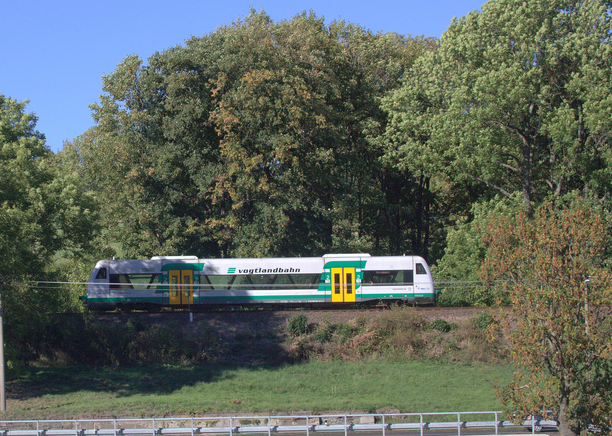 Ein Regiosprinter  Vogtlandbahn/Trilex zwischen  Rybniště und Dolní Podluží. 30.09.2018 15:05 Uhr.