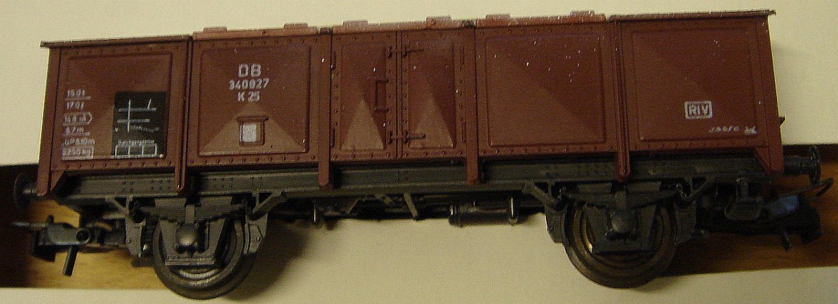 Ein Roco K25 aus den frühen 70er Jahren, Artikelnummer 4313
- aufgenommen am 10.12.2013.