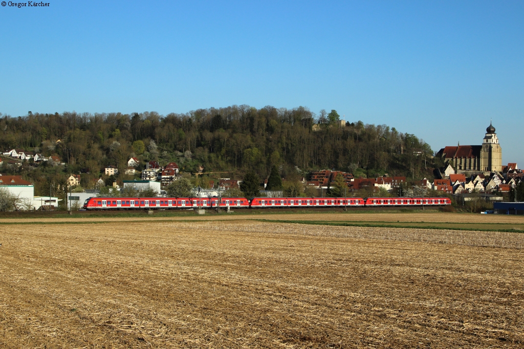 Ein S-Bahn-Langzug bestehend aus 3x BR 430 bei Herrenberg, 19.04.2015.