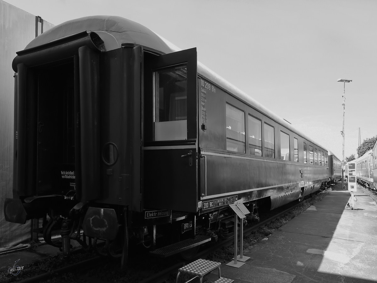 Ein Salonwagen im August 2018 im Eisenbahnmuseum Koblenz.