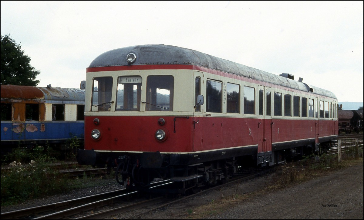 Ein schicker Esslinger, beschriftet mit VT 110, der DEW stand am 7.9.1991 in Rinteln.