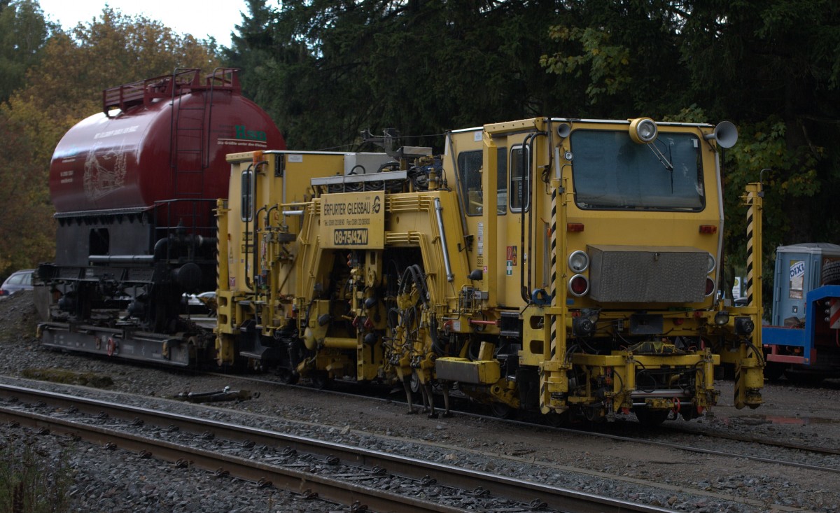 Ein Stopfmaschine in Drei Annen Hohne.15.10.2013 14:28 Uhr
