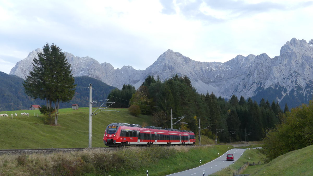 Ein Talent 2 auf dem Weg nach München zwischen Mittenwald und Klais. In etwa hier überquert er den höchsten Punkt seiner Reise. Aufgenommen am 6.10.2018 17:44