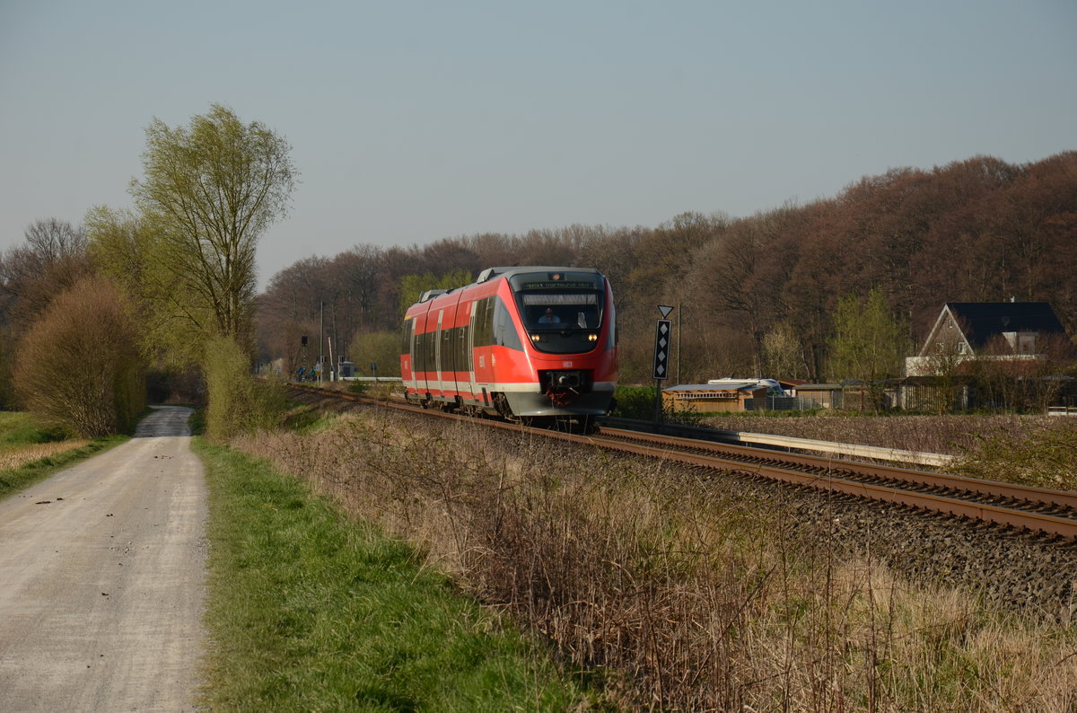 Ein Talent der Baureihe 643 nach Dortmund Hbf kurz vor Coesfeld 11.04.16