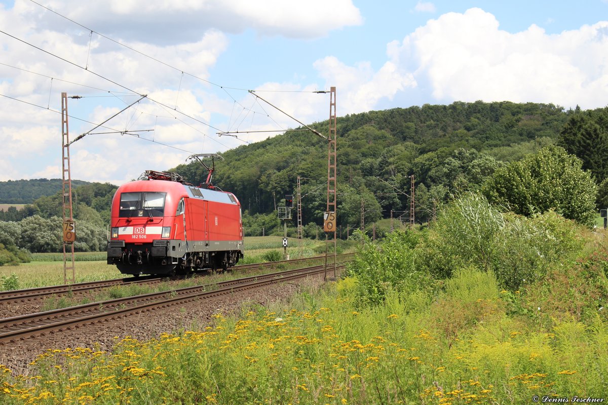 Ein Taurus der Deutschen Bahn (182 506) war ganz alleine unterwegs am 31.07.2017, fotografiert bei Salzderhelden!