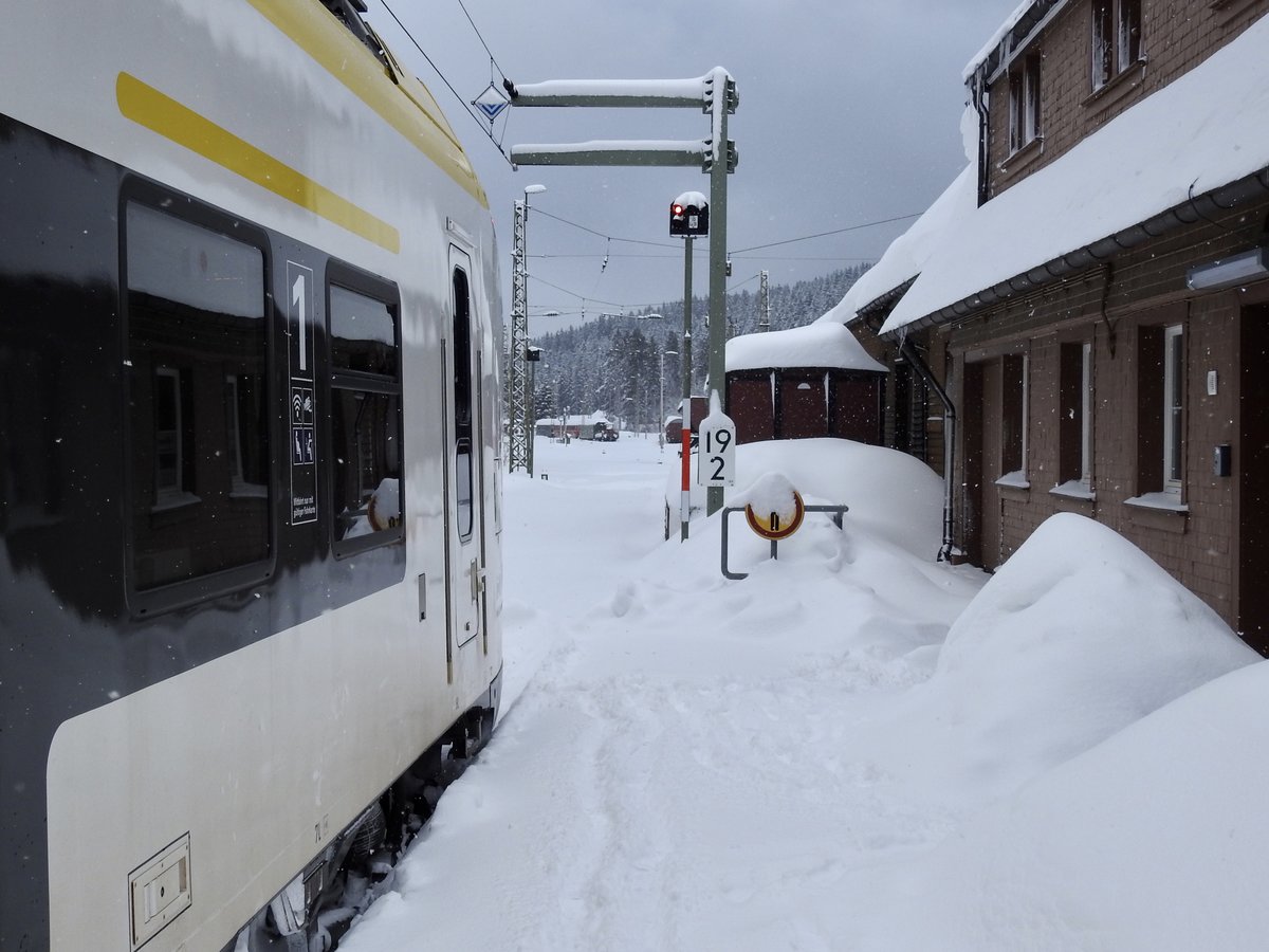 Eindruck von unserem heutigen (25.01.2021) Ausflug in den verschneiten Schwarzwald. Hier 1440 354 im Bahnhof Seebrugg am Schluchsee.