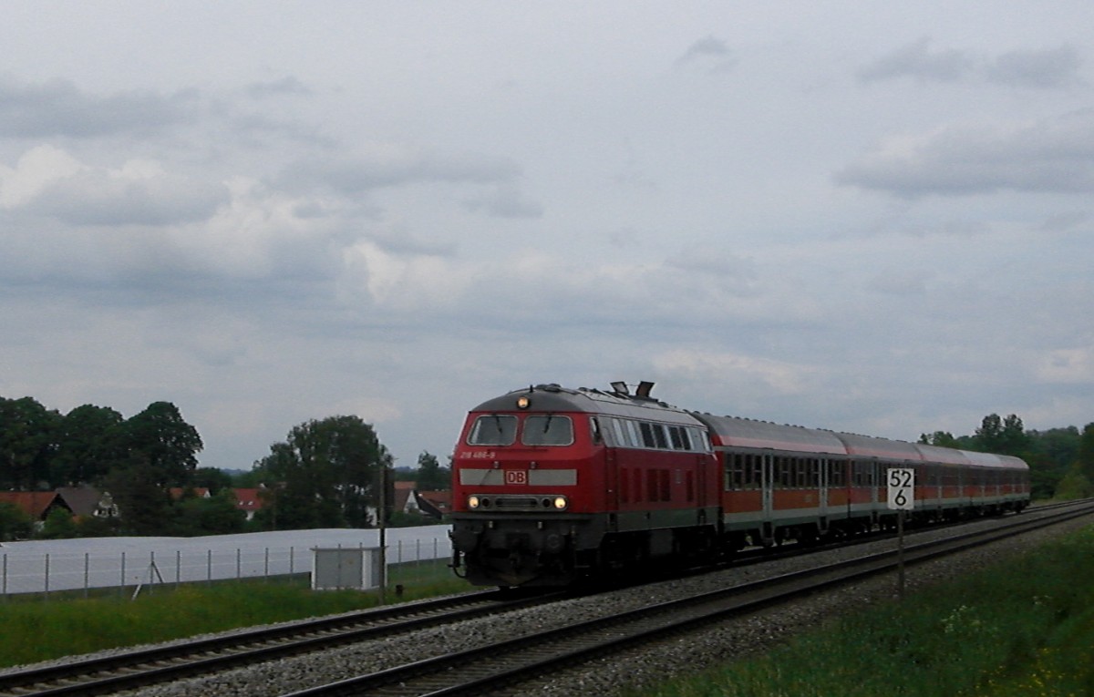 Eine 218er in Richtung Kauferring,23.05.2013