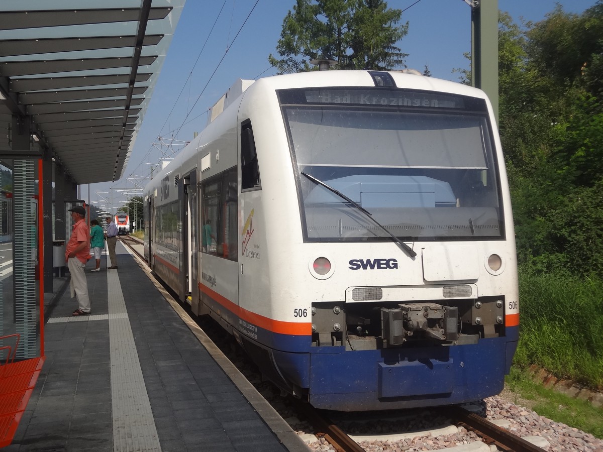 Eine 650 der SWEG steht in Mnstertal und fhrt als einer der letzten 650er auf der Strecken nach Bad Krozingen. (Herbst 2013)