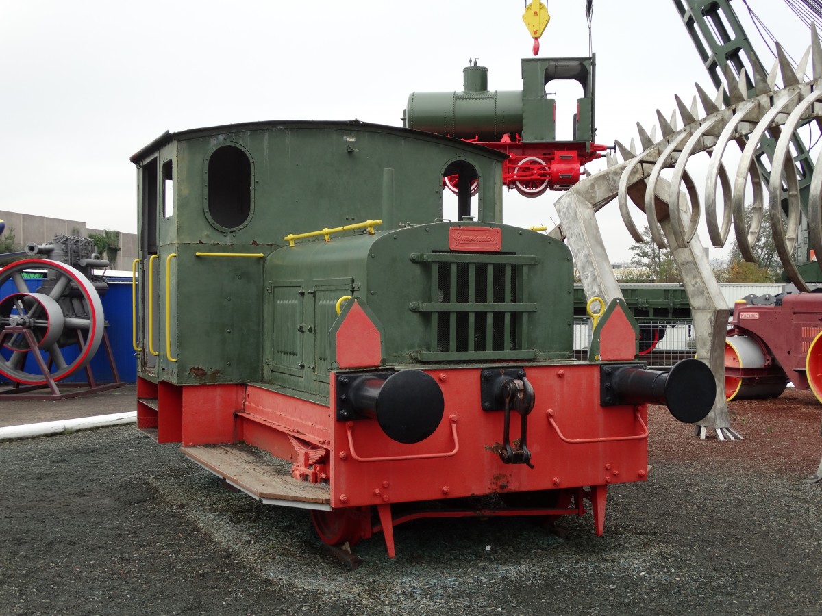 Eine alte Gmeinder Lok am 11.11.14 in Technik Museum Sinsheim 