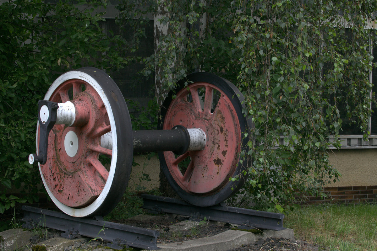 Eine ausgestellte Treibachse im DKV Klatovy. 17.07.2020 13:32 Uhr.