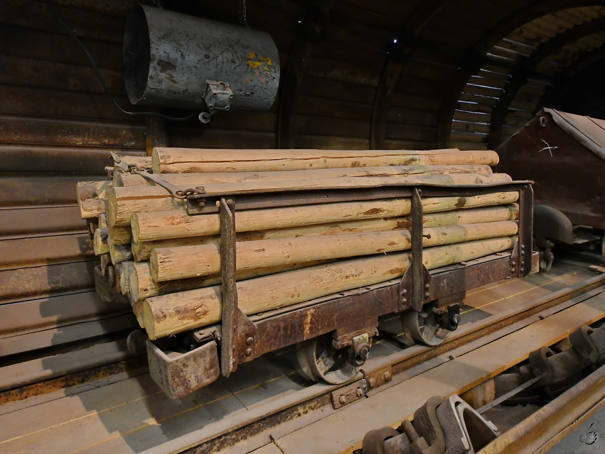 Eine Bergbaulore Mitte August 2020 im Lokpark Ampflwang.