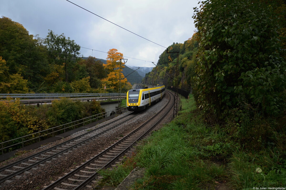Eine Besonderheit hatte der RE 5 nach Lindau-Reutin zu bieten. Statt wie sonst mit 146 und Doppelstockwagen bestand er diesmal aus zwei Einheiten der Baureihe 612 (612 113/ 612 613) und (612 128/ 612 628). Aufgenommen am 03.10.2022