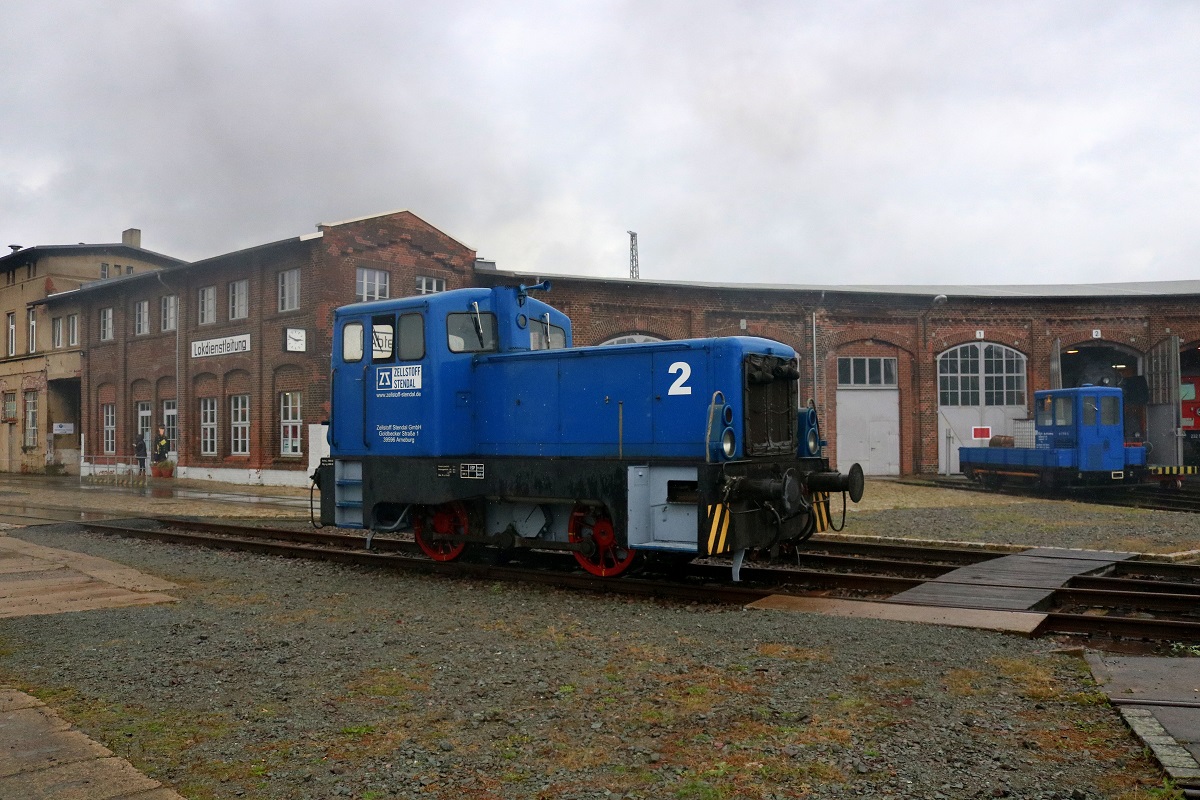 Eine BR 312 der Zellstoff Stendal GmbH, die den Dampflokfreunden Salzwedel e.V. gehört, rangiert am Historischen Lokschuppen Wittenberge anlässlich der Herbstdampftage. [7.10.2017 | 14:44 Uhr]
