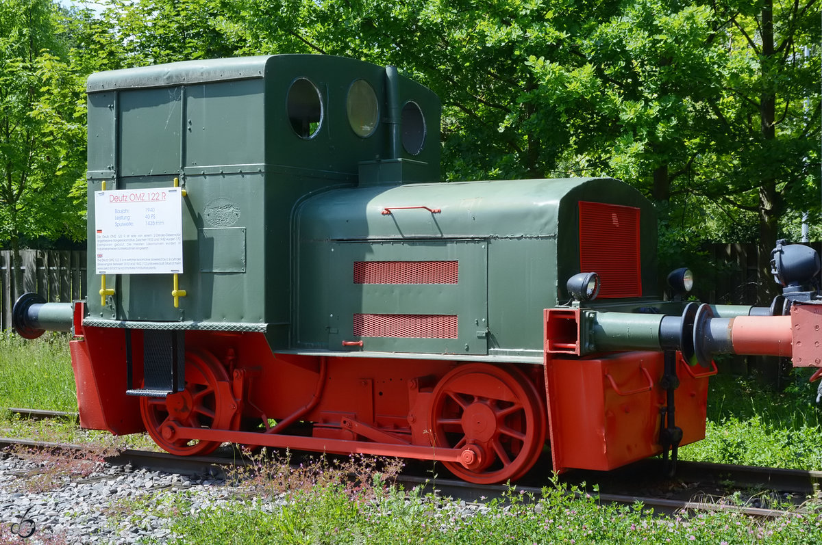 Eine Deutz OMZ 122 R Rangier-Diesellokomotive im Technikmuseum Speyer. (Mai 2014)