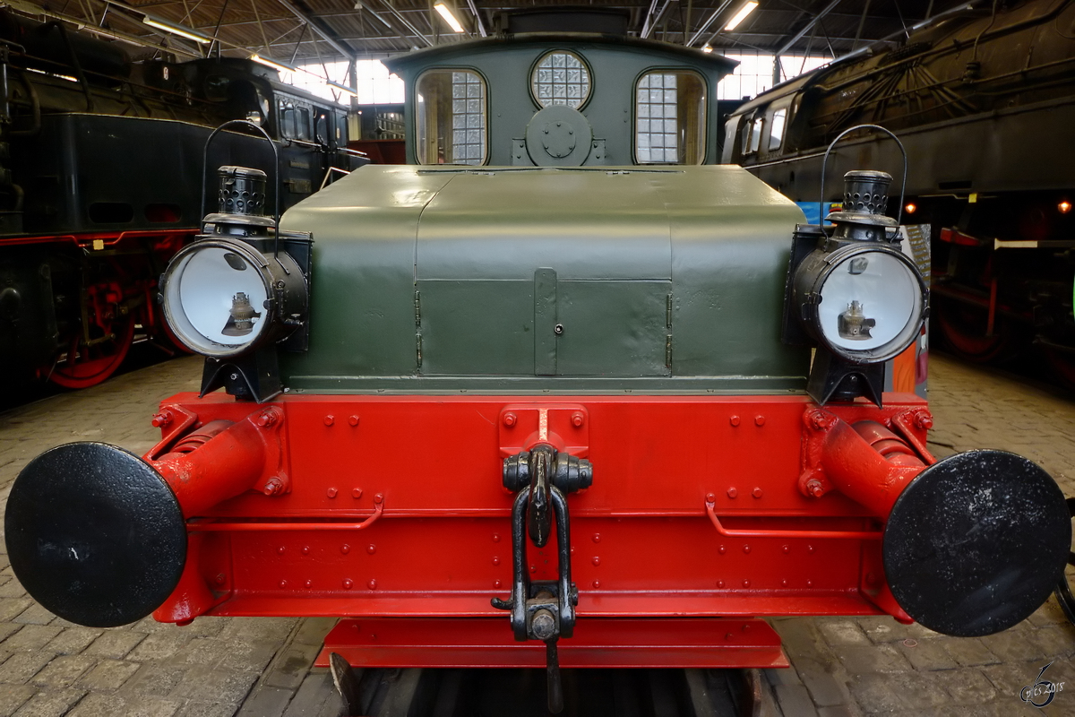 Eine Deutz-Petroleumlokomotive aus dem Jahr 1912. (Eisenbahnmuseum Bochum-Dahlhausen, September 2018