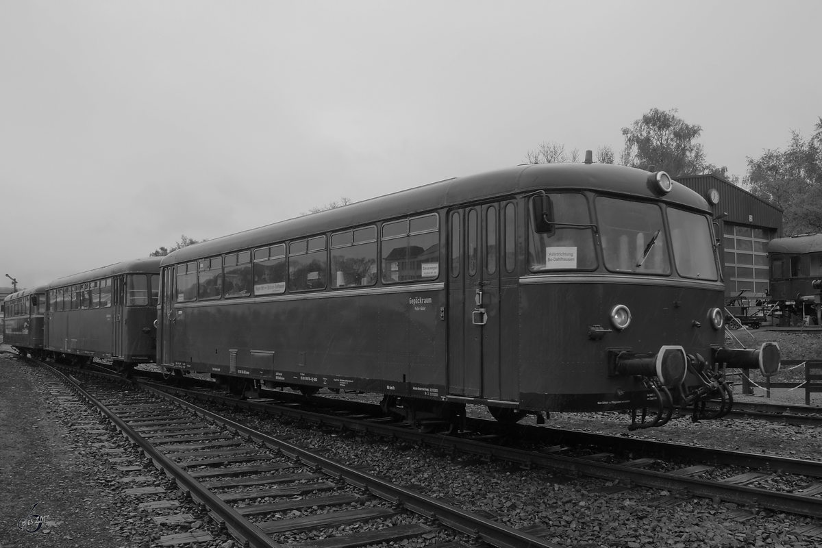 Eine dreiteilige Uerdinger-Garnitur Anfang Mai 2017 im Eisenbahnmuseum Bochum.