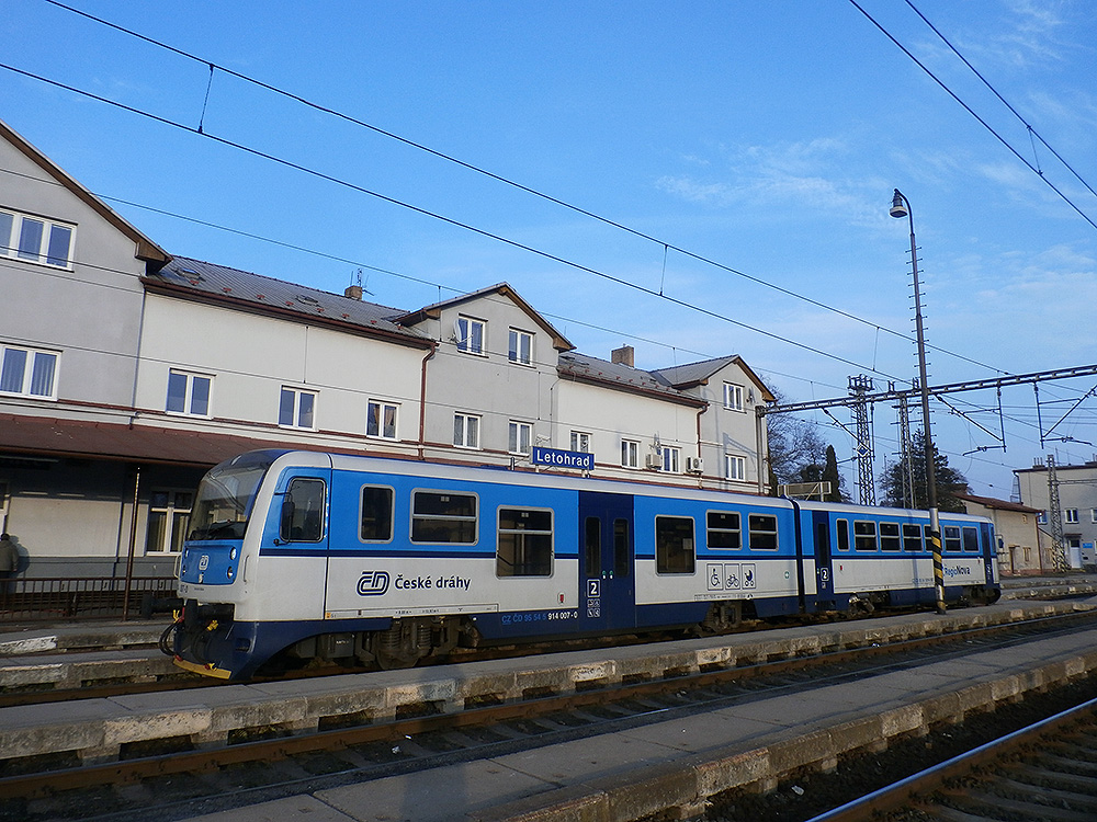 Eine der ersten Regionova in Farbenscheme der ČD. (19.02.2015)
