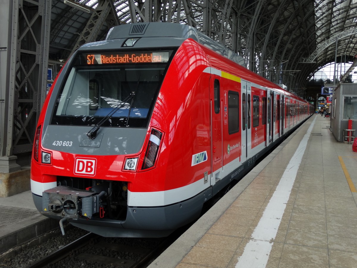 Eine der ersten S-Bahn Rhein Main Linien mit ET 430 im Betrieb ist die Linie S7. Hier 430 603 an 24.05.14 in Frankfurt am Main Hbf 