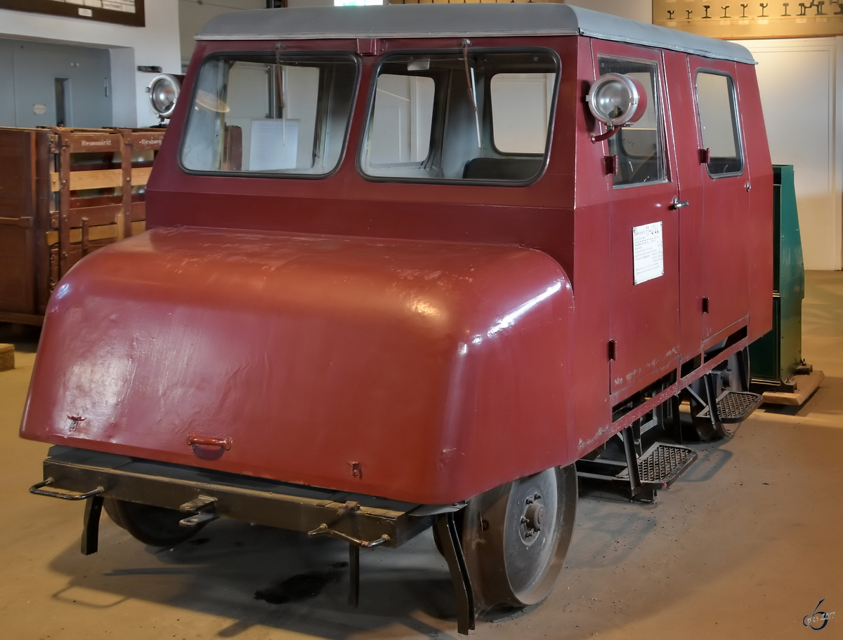 Eine Klv 12 D3 Draisine (Kleinwagen Nr. 11-4144) stand Mitte Mai 2017 im Verkehrsmuseum Nürnberg.