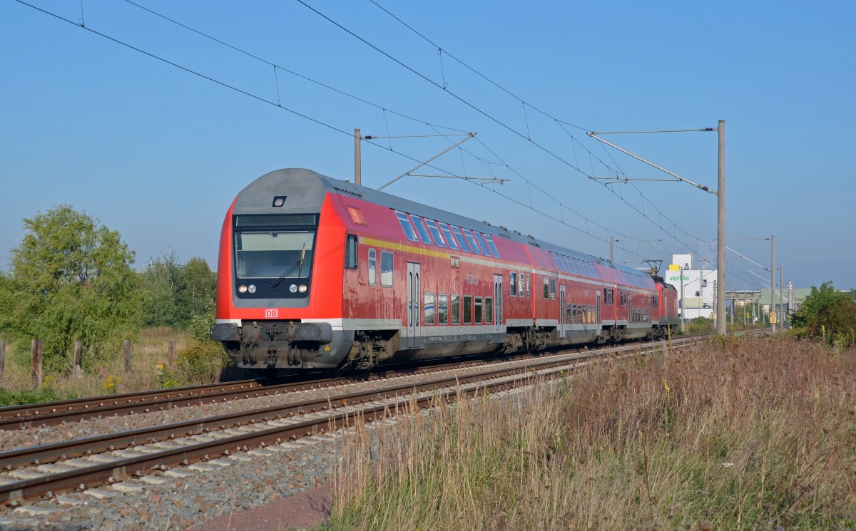 Eine RB mit dem Ziel Halle(Saale) war am 01.10.13 in Greppin Richtung Bitterfeld unterwegs.