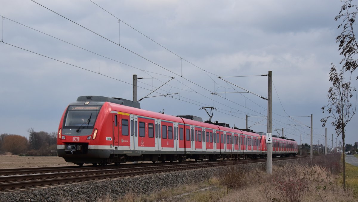 Eine S1 nach Wiesbaden Hbf zwischen Rodgau Hainhausen und Weißkirchen. Aufgenommen am 3.2.2019 16:11